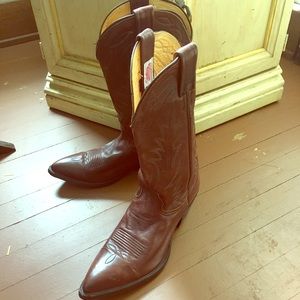 Authentic Women’s Cowboy Boots